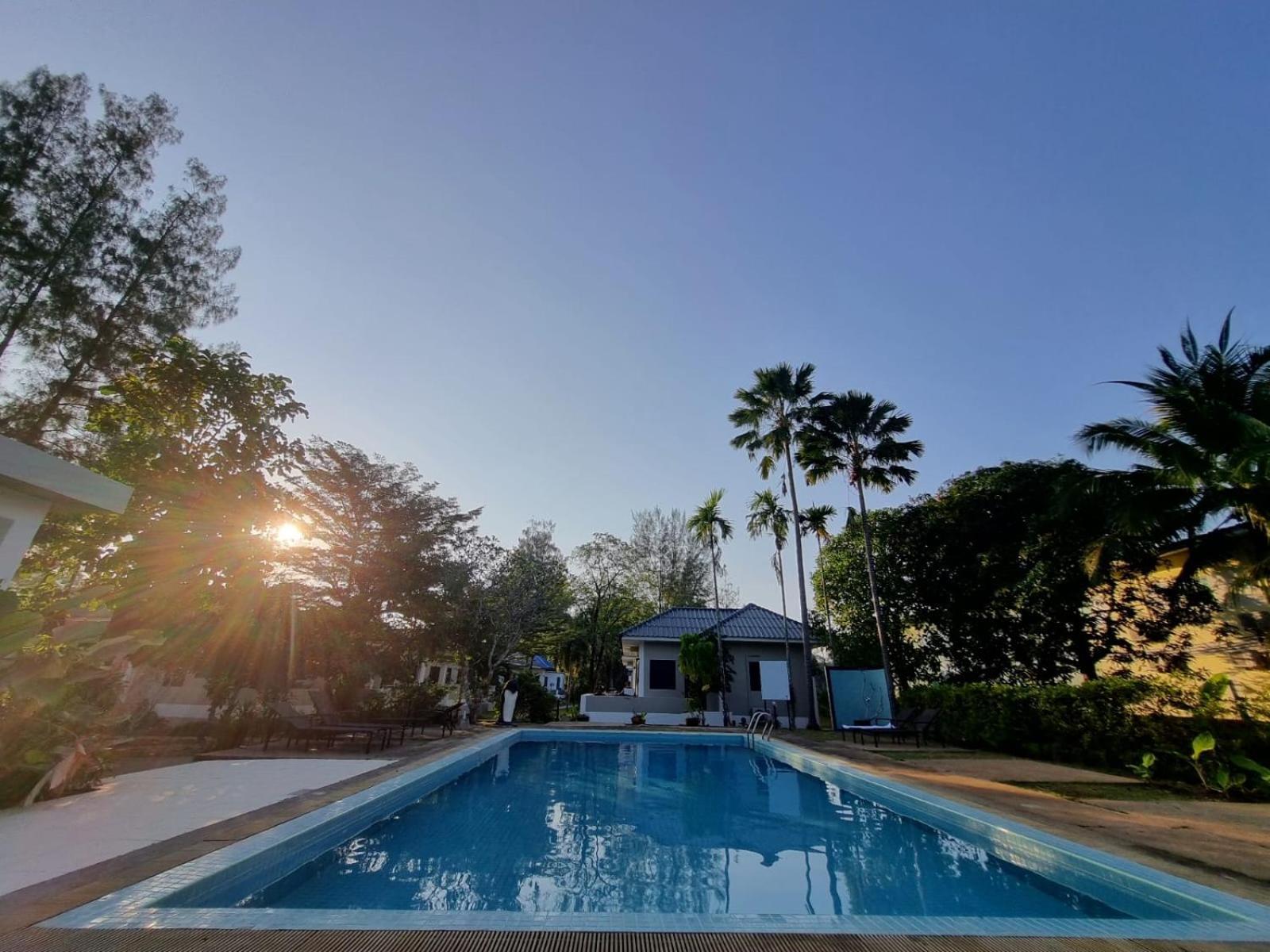 Isara Nai Yang Resort Exterior photo
